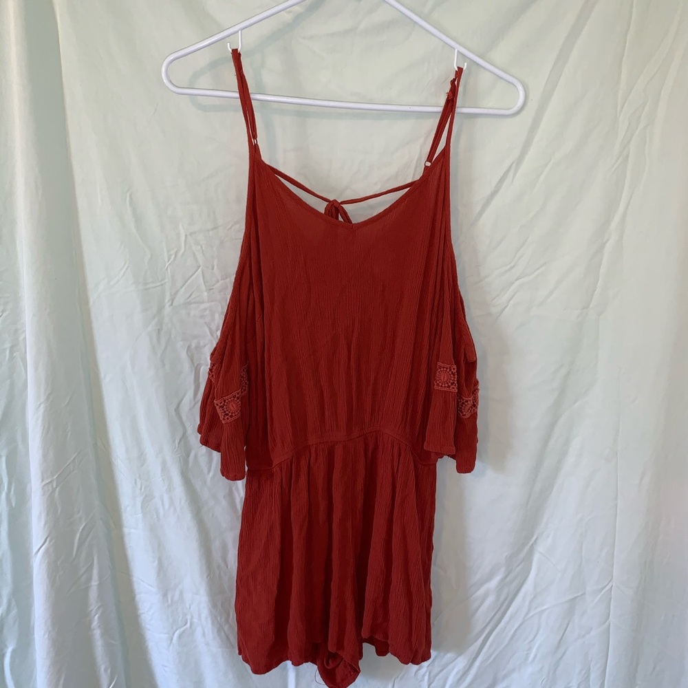 Off the Shoulder Lace Romper Medium